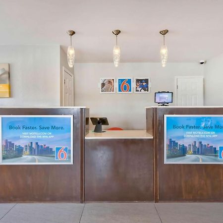 Motel 6-Falls Church, Va - Arlington Boulevard מראה חיצוני תמונה
