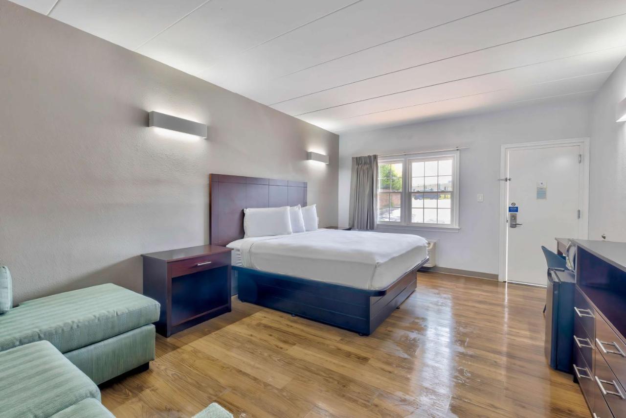 Motel 6-Falls Church, Va - Arlington Boulevard מראה חיצוני תמונה